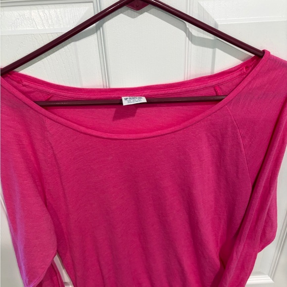 Women's Pink Top Victoria Secrets size XS - Picture 5 of 7